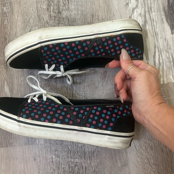Polka Dot Vans - JADA - Picture 5 of 5
